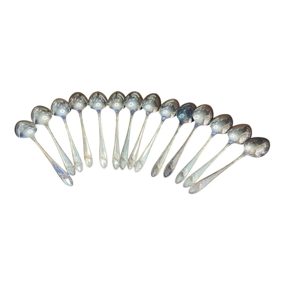 Set of 14 Oneida Community Queen Bess II silverplate spoons - Picture 4 of 6